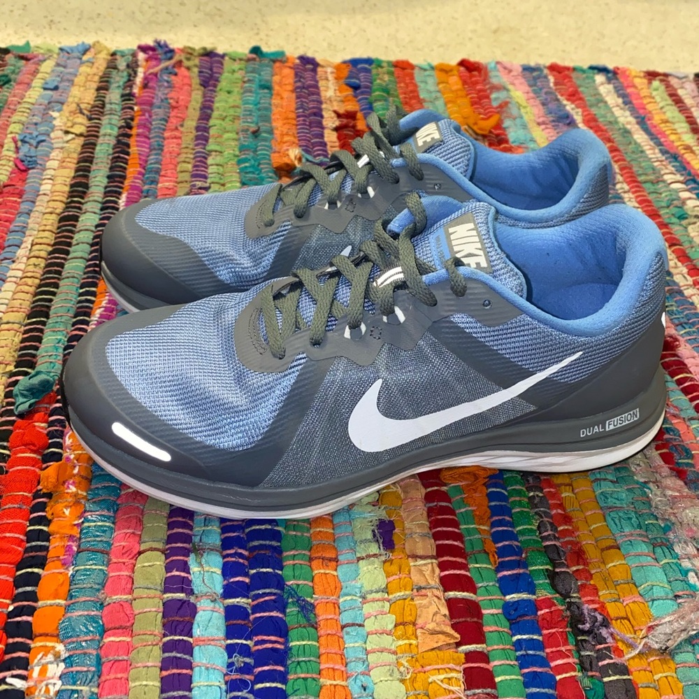 Women’s Nike Dual Fusion X2